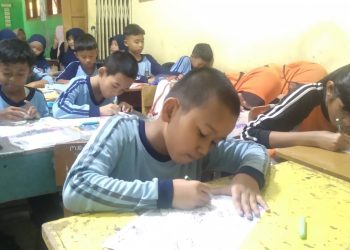 Lomba Mewarnai di Dua SD, Cara Mengedukasi Pelestarian Laut