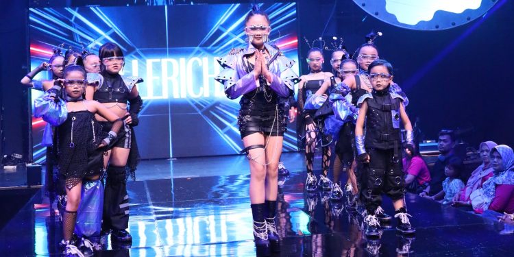 Bellerich Looks dari Cilegon Memukau di Ajang ASEAN Fashion Festival Lewat Koleksi “MetaVerse”