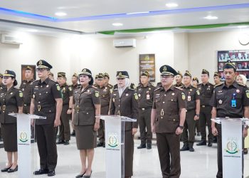 Lantik Sejumlah Pejabat Eselon III, Kajati Banten Ingatkan Integritas dan Penegakan Hukum yang Adil