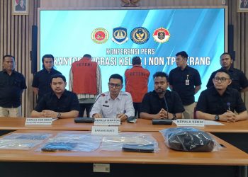 Dua WNA Asal Iran Ditangkap Imigrasi Serang Usai Curi Uang di Konter E-Toll