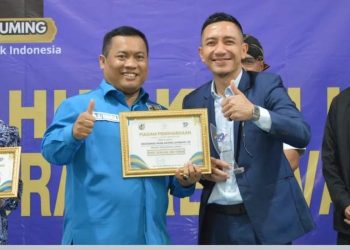 Hasbi Raih Penghargaan KNPI Award 2025 Peduli Kemajuan SDM Pemuda