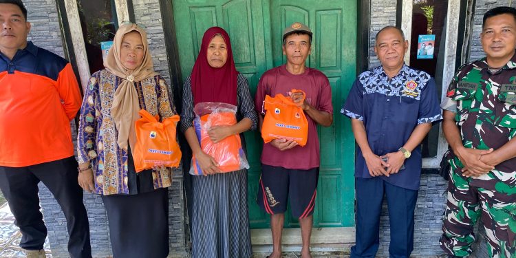 Pemkab Lebak Salurkan Bansos untuk Warga Terdampak Pergerakan Tanah
