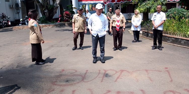 Pendopo Pandeglang Dicorat-Coret Demonstran, Dimyati: Sekali Lagi Akan Diproses