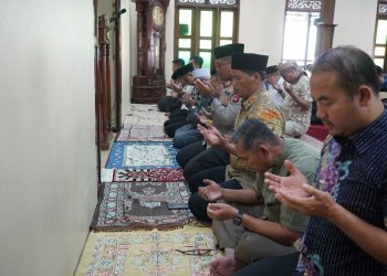Polresta Tangerang Gelar Salat Gaib untuk Driver Ojol Affan Kurniawan