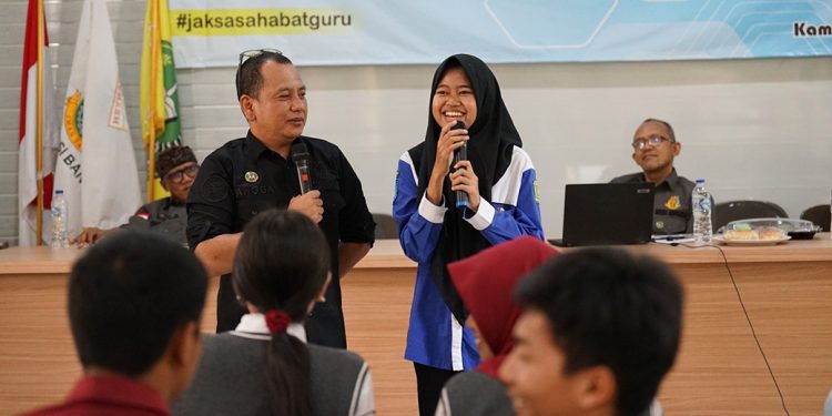 Jaksa Masuk Sekolah Tekan Kenakalan Pelajar