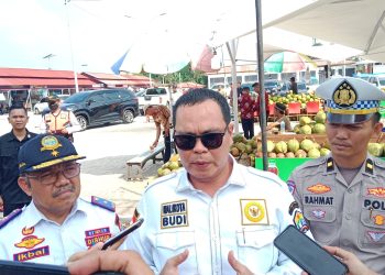 Wali Kota Budi Rustandi Minta Dishub Tertibkan Angkot Luar Kota Serang