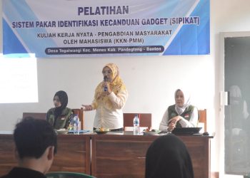 Kenalkan SIPIKAT, Mahasiswa UNMA Banten Ajak Warga Pandeglang Cegah Kecanduan Gadget