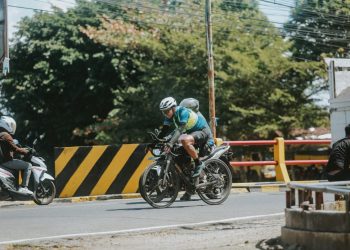 Presiden Persebaya Tuntaskan Tantangan Bentang Jawa 2025, Bersepeda 1.500 KM dari Pantai Carita Banten ke Banyuwangi