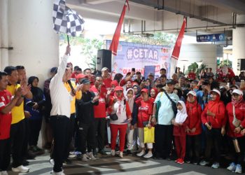 Semarak Jalan Sehat di Cisauk, Warga Antusias Urus SIM