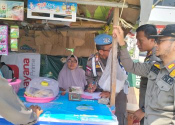 Satpol PP Cilegon Imbau PKL di Belakang Ramayana Agar Tidak Berjualan di Trotoar
