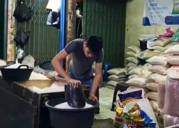 Warga Lebak Mengeluh, Beras Premium di Pasar Rangkasbitung Mahal