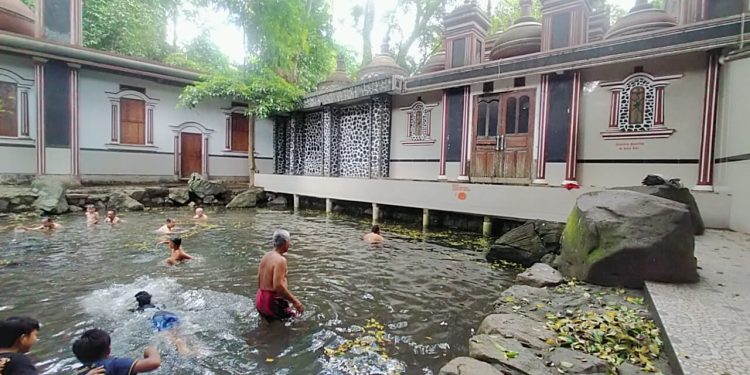 5 Wisata Religi dan Sejarah di Banten yang Wajib Dikunjungi