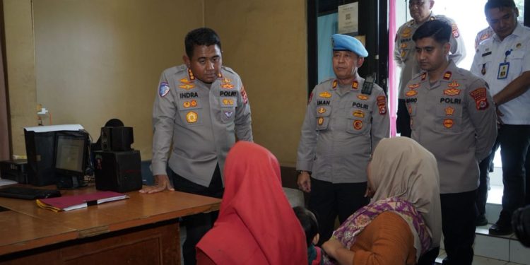 Cek Pelayanan, Kapolresta Tangerang Sambangi Polsek Cisoka
