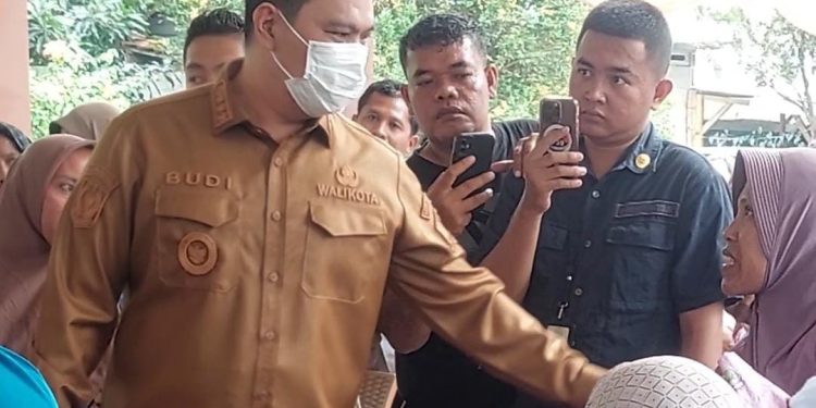 1.500 Penerima Bansos Dinonaktifkan, Wali Kota Serang Ingatkan Warga Tidak Pinjamkan Kartu Bansos ke Orang Lain