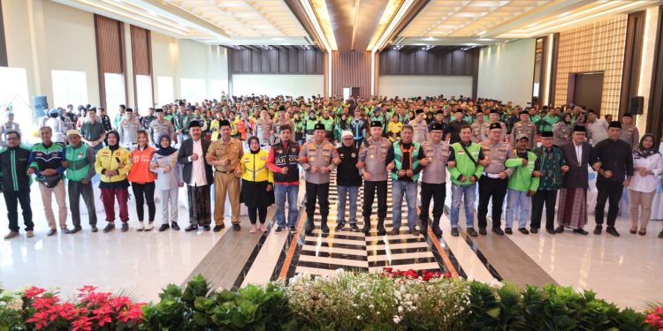 Polda Banten Gelar Silaturahmi dan Doa Bersama dengan Mitra Ojol Provinsi Banten