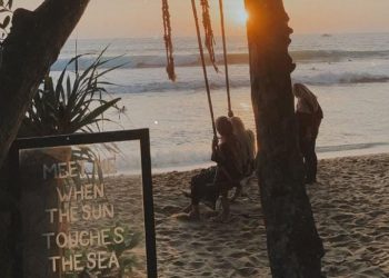 Tak Perlu ke Bali, Pantai Pandan Pandeglang Tawarkan Panorama Indah Dengan Nuansa Khas Pulau Dewata