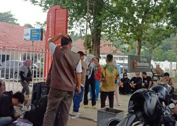 Demo Bank Banten, Tuntut Transparansi Keuangan