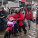 Terobos Banjir di Pasar Petir, Puluhan Sepeda Motor Mogok
