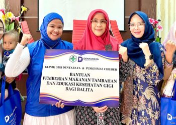 Peduli Gizi Balita, Klinik Gigi Dentaraya dan Puskesmas Cibeber Berikan Bantuan Makanan Tambahan
