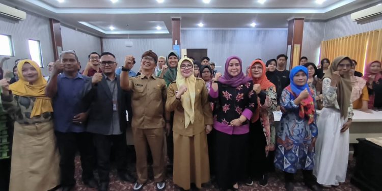 Tingkatkan Daya Saing UMKM, Dispar Banten Berikan Pelatihan Fotografi untuk 60 Pelaku Ekraf