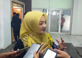 Ade Rosi Khoerunnisa menyoroti Lala sekolah warga Lebak masih rendah.