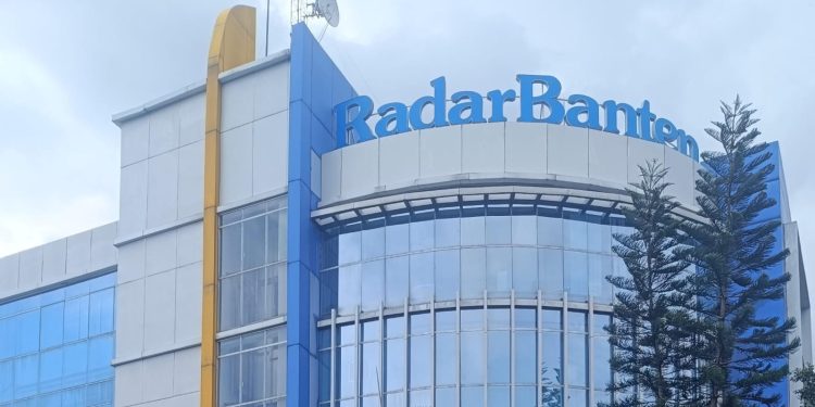 Berita Terkini di Koran Radar Banten Hari Ini, 1 Oktober 2025: Tambahan Penghasilan Guru hingga Kasus Korupsi