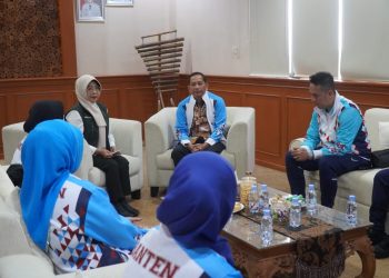 Bupati Pandeglang Lepas Kontingen ASN Ikut Pornas KORPRI di Kota Palembang, Siap Ukir Prestasi