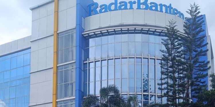 Koran Radar Banten Hari Ini, 3 Oktober 2025: Pejabat Kabupaten dan Kota Eksodus ke Pemprov Banten jadi Headline