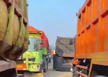 Truk Tambang Serbu Jalan Raya Cilegon Bojonegara! Imbas Penutupan Tambang Jabar