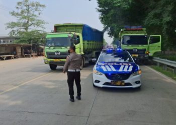 Polres Serang Gelar Operasi Terkait Penertiban Truk Tambang yang Beroperasi di Luar Jam Operasional