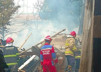 Gudang Dekorasi di Pondok Aren Ludes Terbakar, Kerugian Ditaksir Rp150 Juta