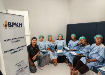 Warga Pandeglang Jalani Operasi Katarak