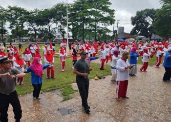 Ratusan Warga Lebak Ikuti Senam Jantung Sehat Meriahkan HUT ke-75 IDI