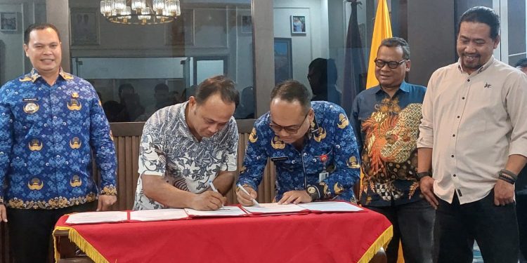 DPUPR Kota Serang Pastikan Penataan Kabel Semrawut di Pasar Royal Tidak Pakai APBD