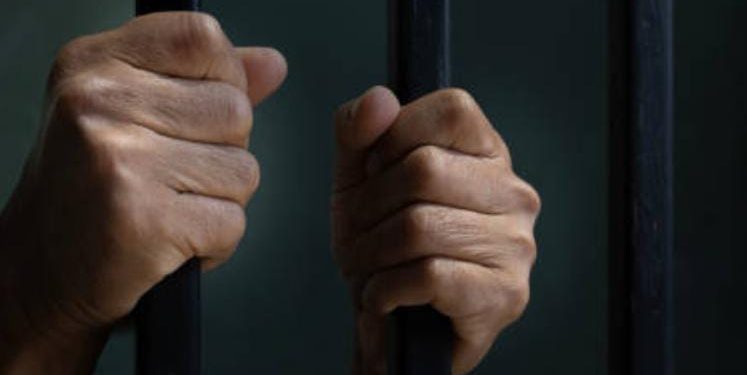 Cabuli Anak Kandung, Mantan Caleg Hanura Asal Kota Serang Dituntut 17 Tahun