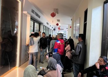 Hari Terakhir Pemutihan Pajak, Samsat Pandeglang Dipadati Wajib Pajak