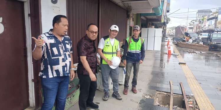 Jadi Program Prioritas, DPUPR Kota Serang Intens Awasi Proyek Pedestrian Pasar Royal