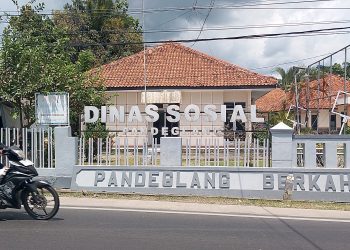 Rumah Penerima Bansos di Pandeglang Bakal Ditempeli Stiker ‘Keluarga Miskin’