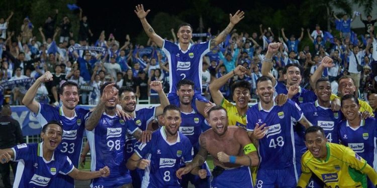 Menang Dramatis 3-2 Lawan Selangor FC, Bojan Hodak Sanjung Mentalitas dan Kerja Keras Maung Bandung