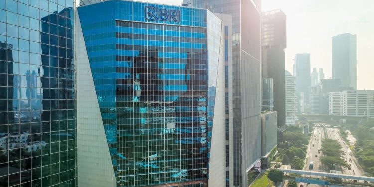 Lebih Dari Dua Dekade Melantai di Bursa Efek Indonesia, Harga Saham BBRI Telah Naik 48 Kali