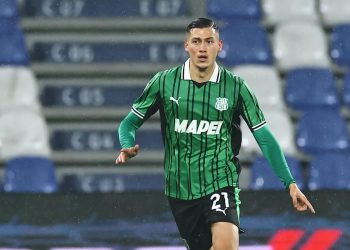 Bek Muda Indonesia Jay Idzes Jadi Incaran AC Milan
