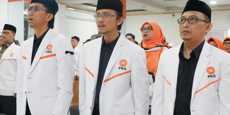 PKS Kota Serang Minta Anggotanya Konsisten Dukung Visi-Misi Budi-Agis