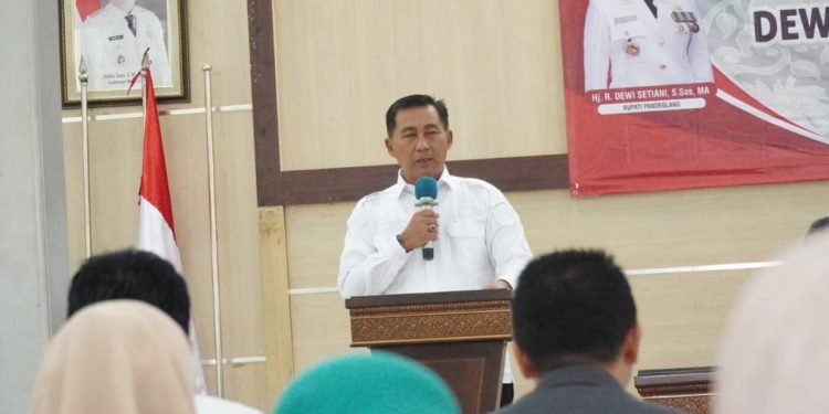 Buka Rakor Dekranasda, Bupati Dewi Dorong Peningkatan Kualitas Produk Kerajinan
