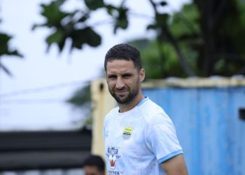Bigmatch Super League: Persib Incar Kemenangan atas Pemuncak Klasemen Borneo FC