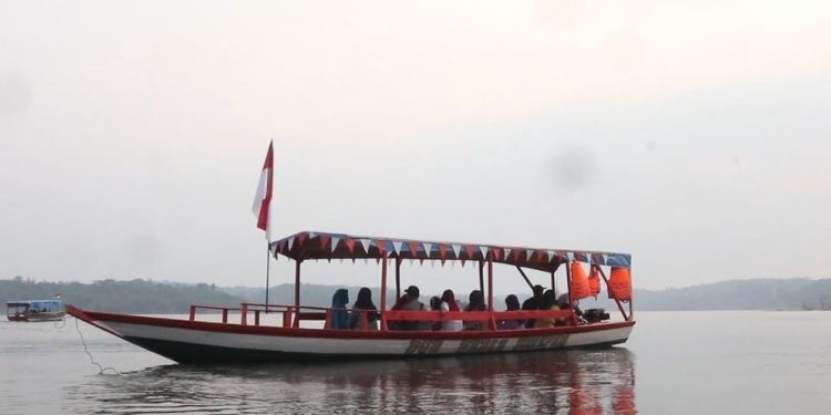 Bendungan Karian
