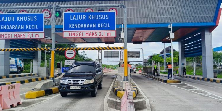Arus Nataru Memuncak, Tol Serang–Panimbang Diprediksi Padat pada 25–26 Desember