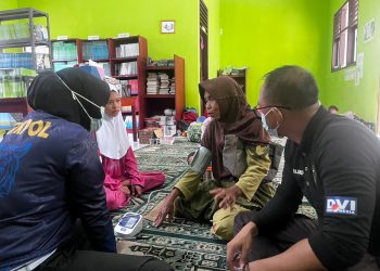 Peduli Korban Banjir, Sidokkes Polresta Serang Kota Lakukan Pelayanan Kesehatan