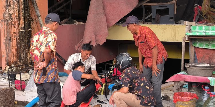 Eks Gedung Matahari Lama Dibersihkan, Pemkot Cilegon Angkat Puing hingga Kuras Basement