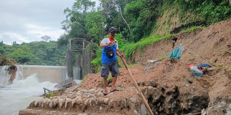 Sungai Cisurog Meluap, TPT Bendungan Badudun Longsor