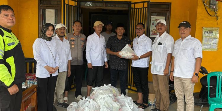 Fraksi Gerindra DPRD Kabupaten Serang Beri Bantuan untuk Korban Banjir di Cikande